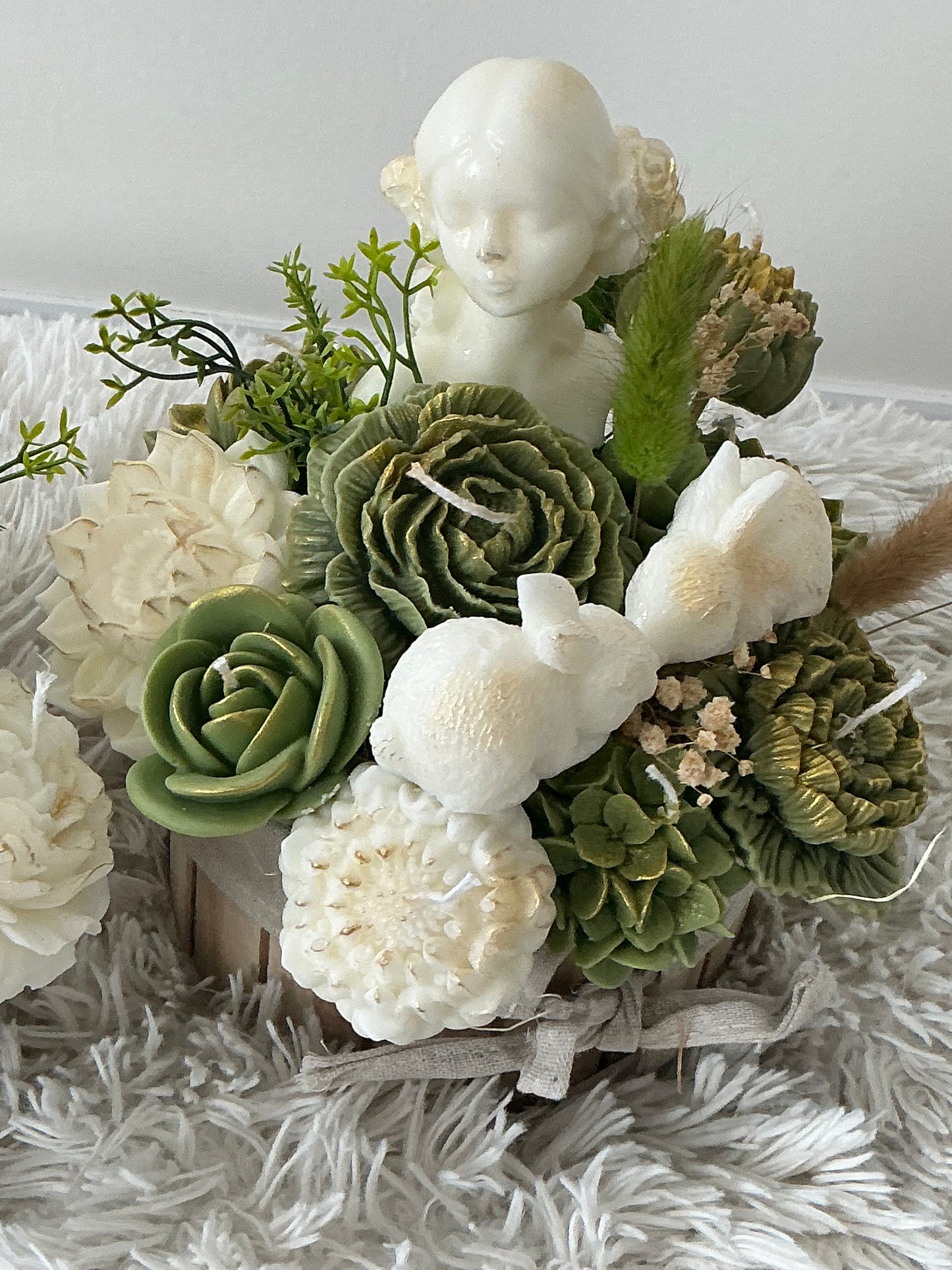 Lady candle bouquet