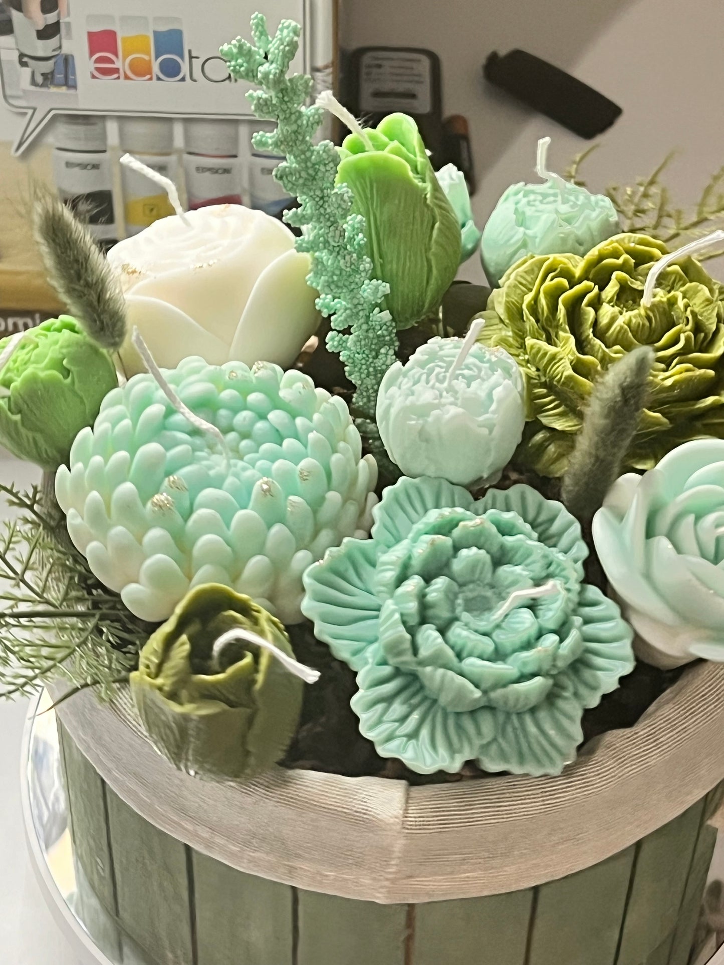 Aquatic candle bouquet