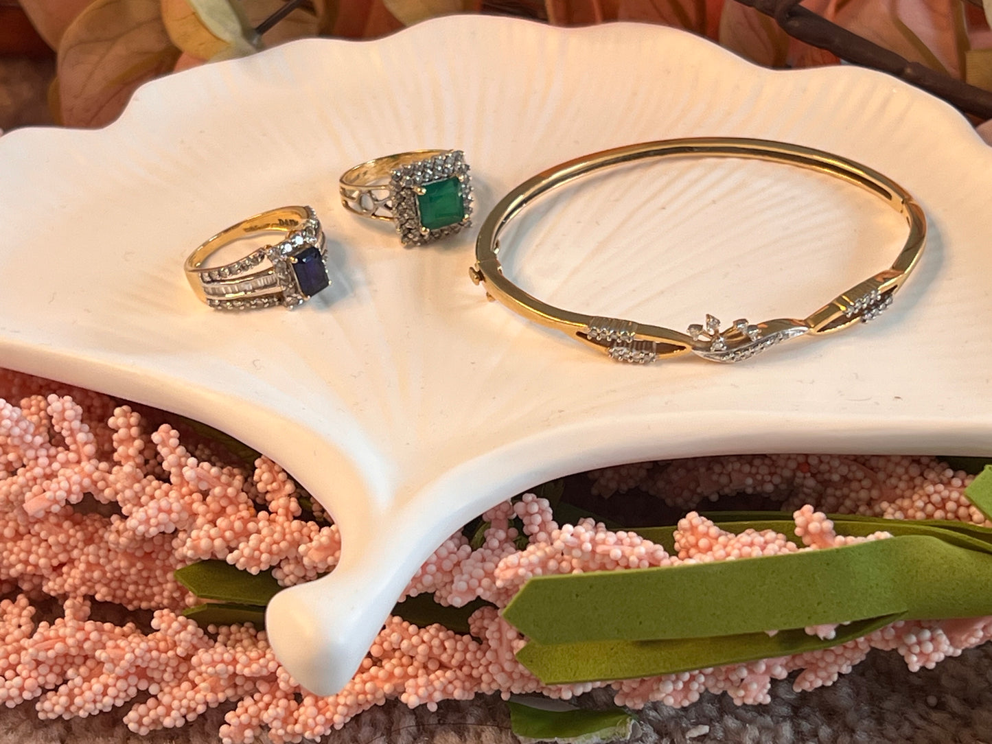 Leaf jewellery tray