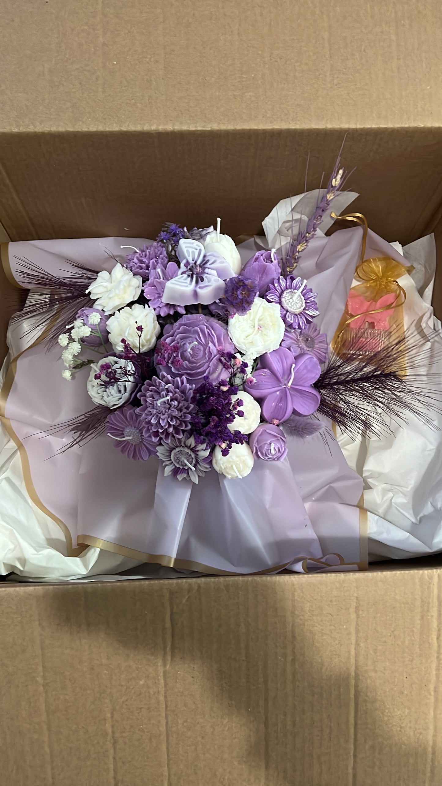 Lavender candle bouquet