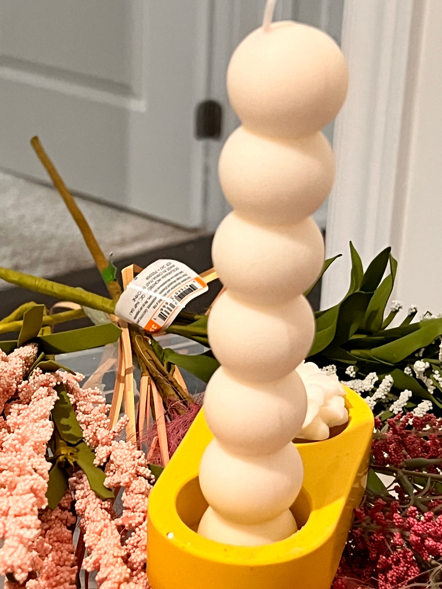Bubble pillar candle