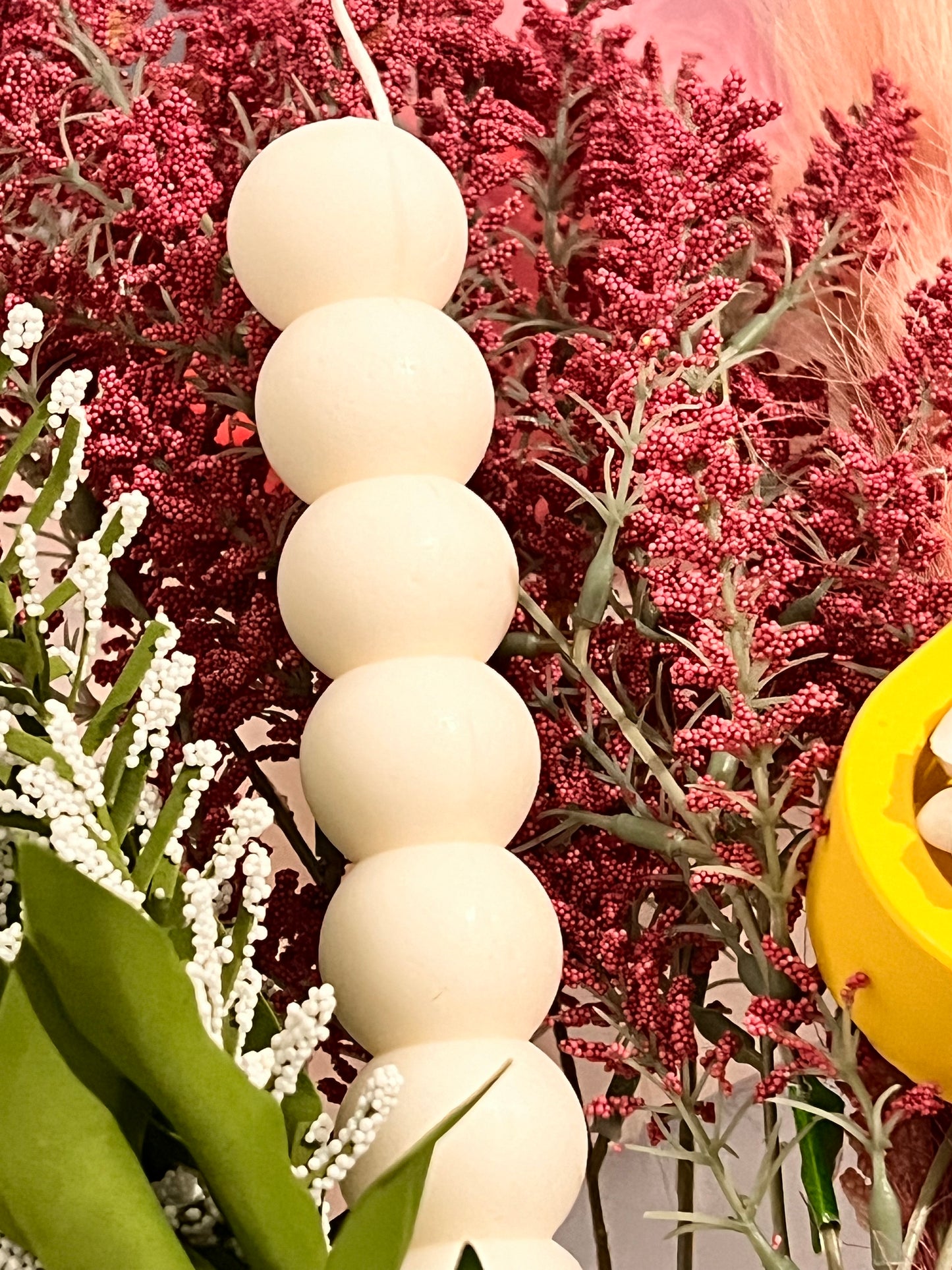 Bubble pillar candle