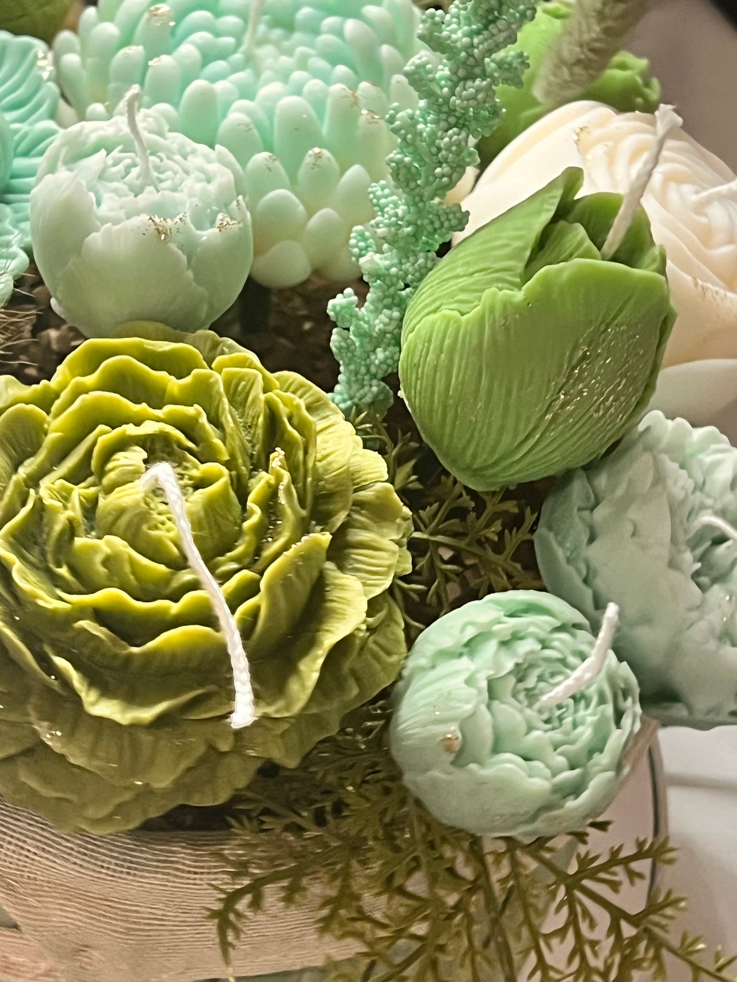 Aquatic candle bouquet