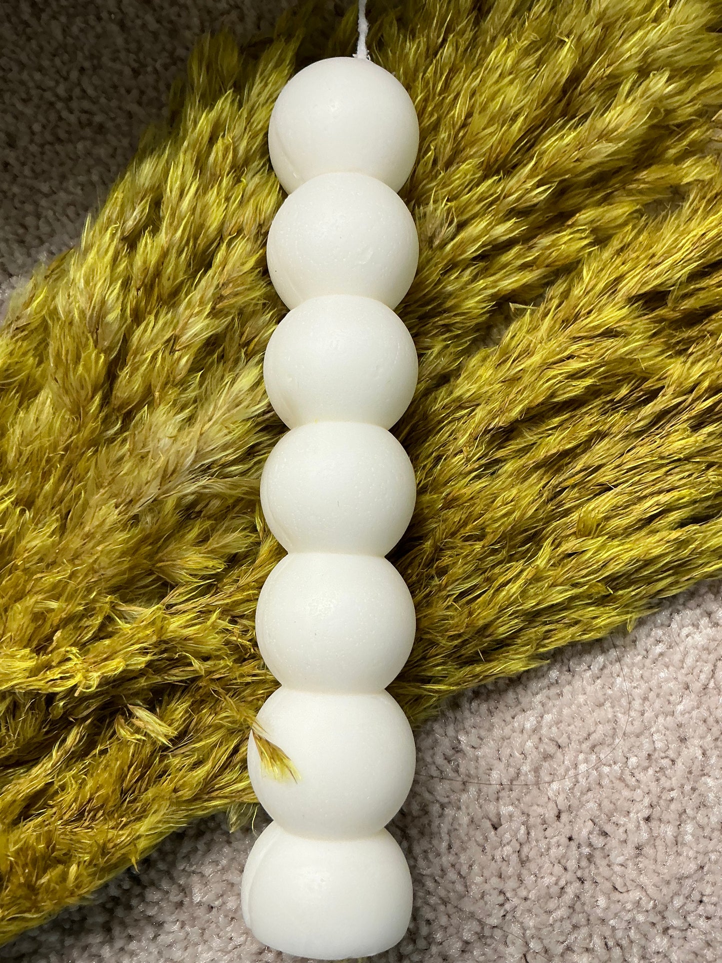 Bubble pillar candle
