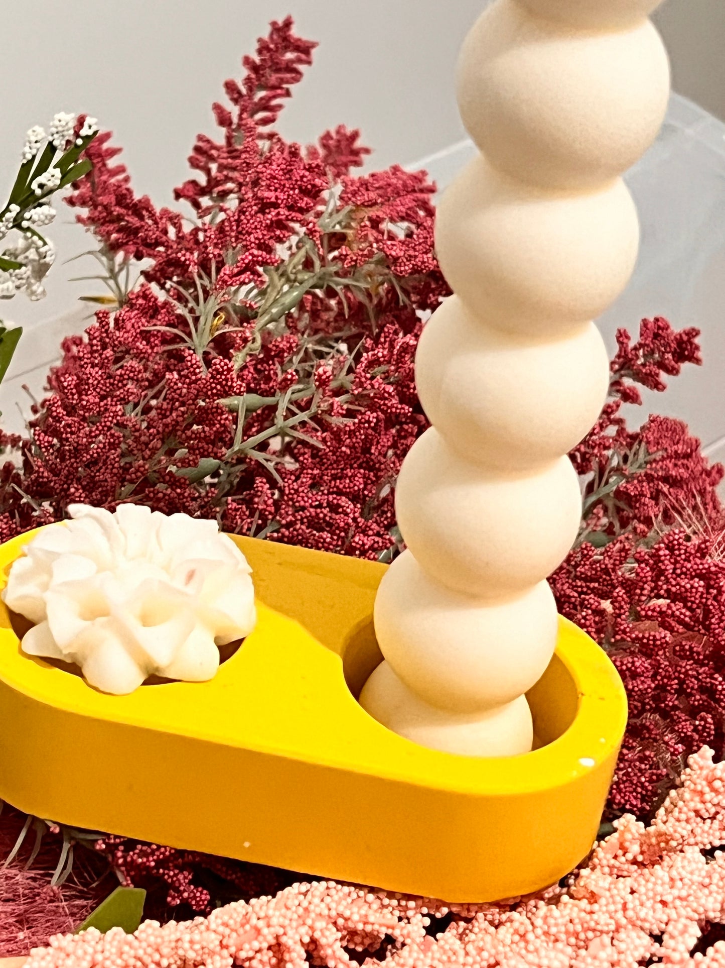 Bubble pillar candle