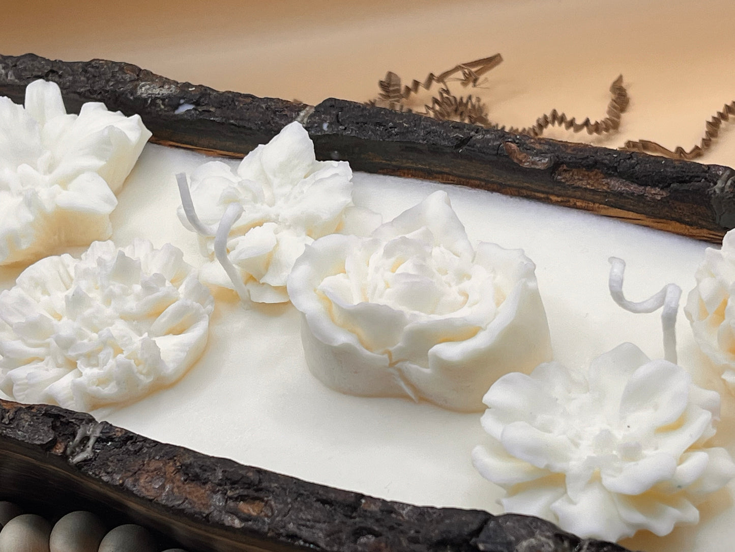Wooden dough candle with decorative flowers