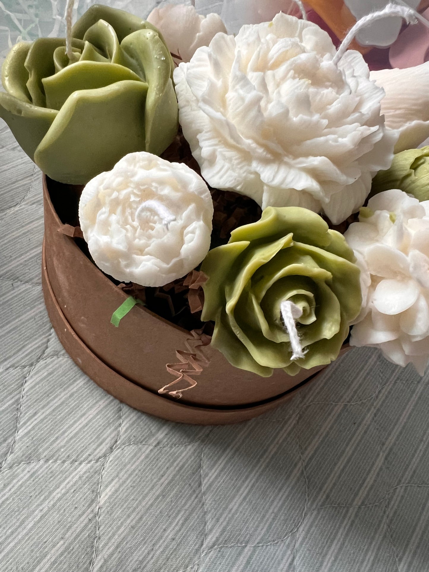 Leafy Candle bouquet