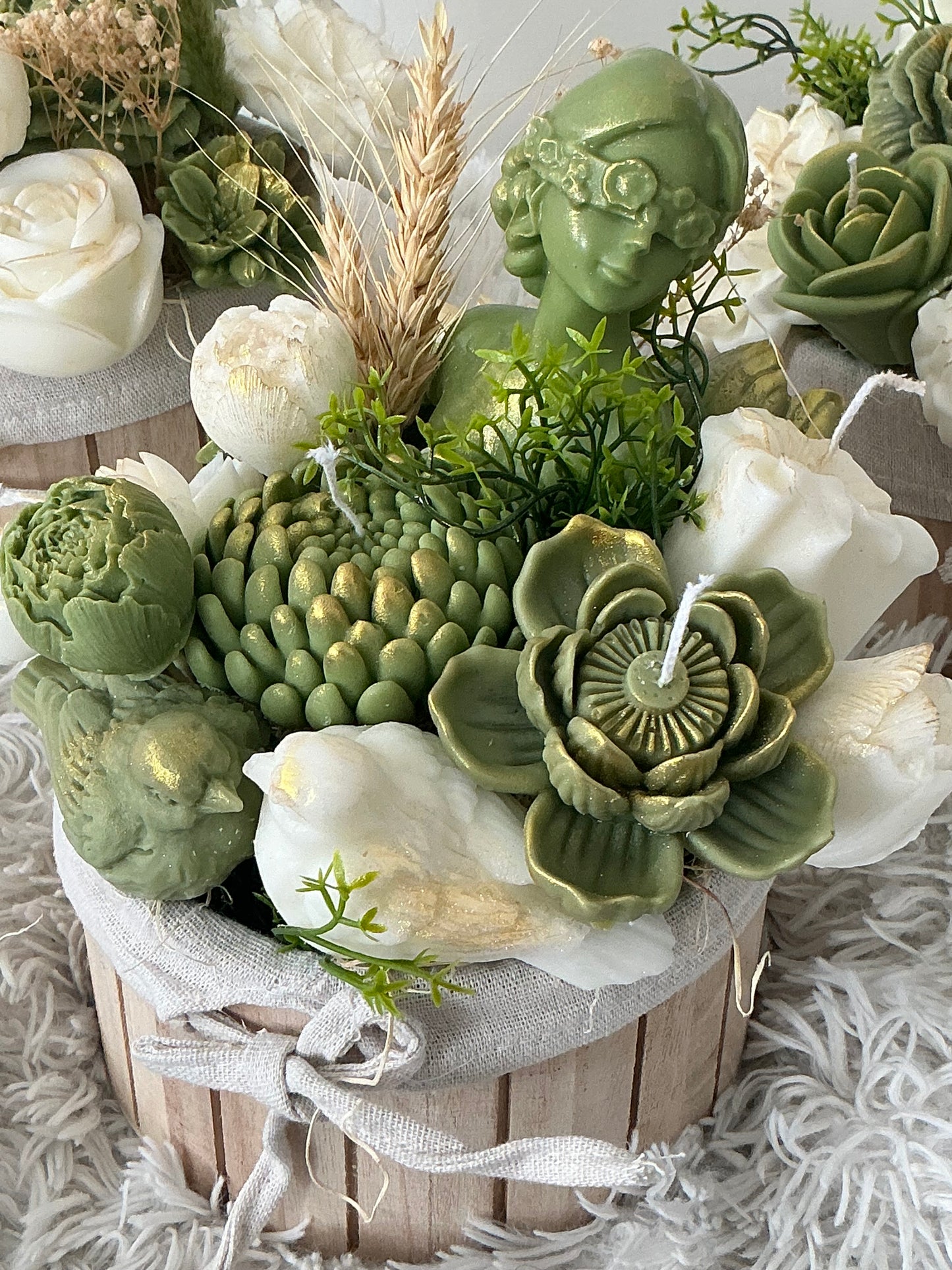 Lady candle bouquet