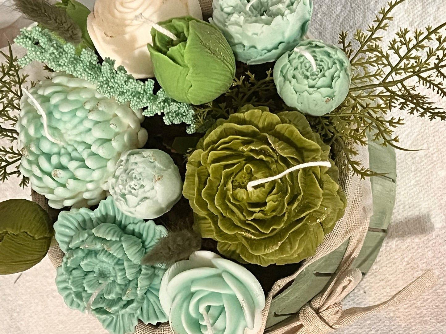 Aquatic candle bouquet