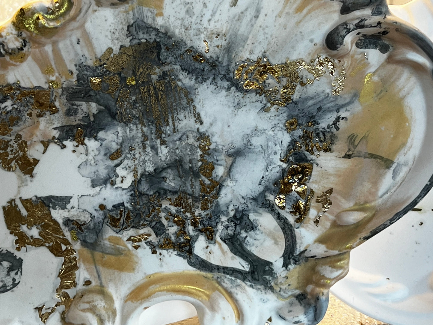 Decorative tray