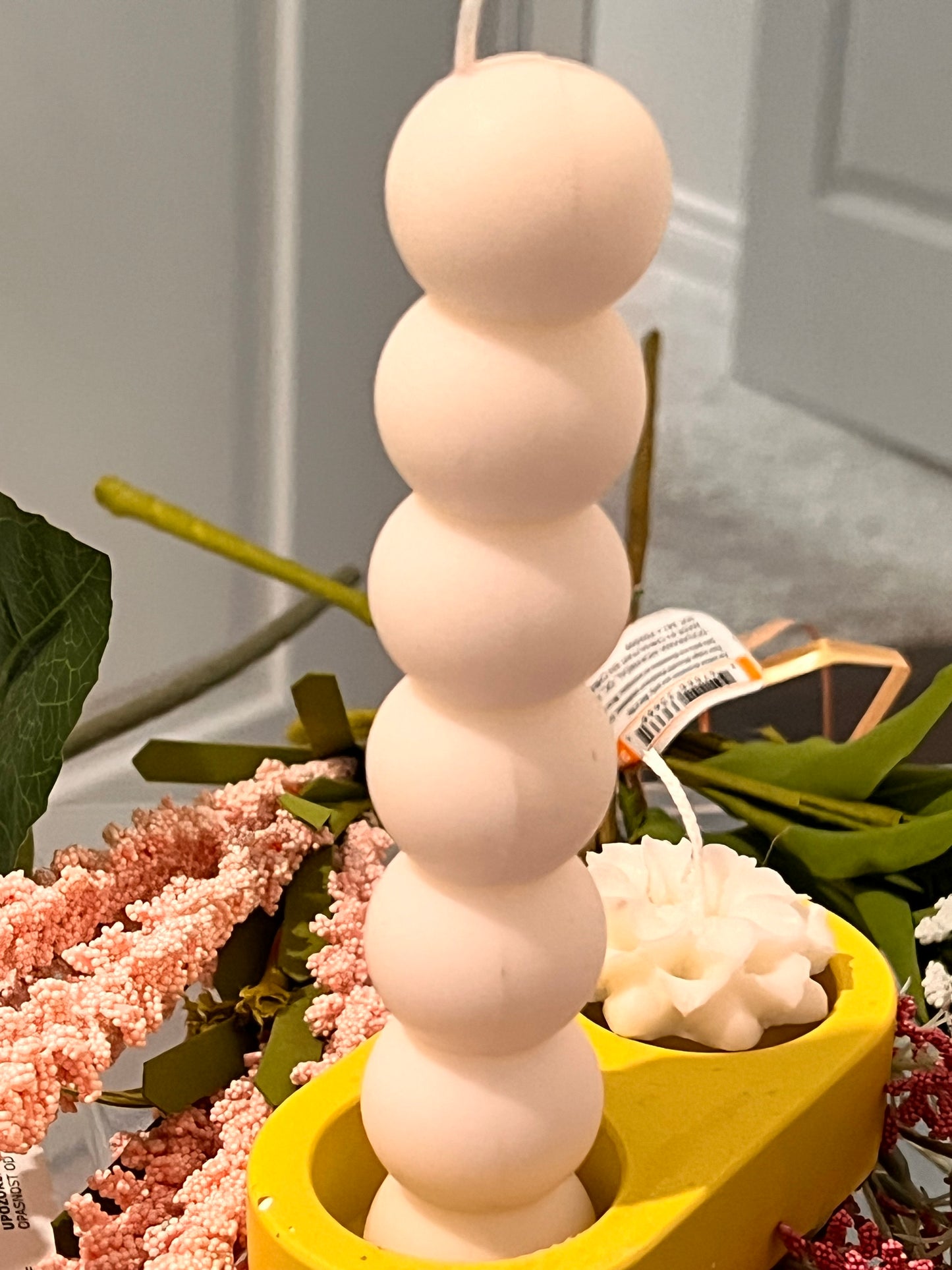 Bubble pillar candle