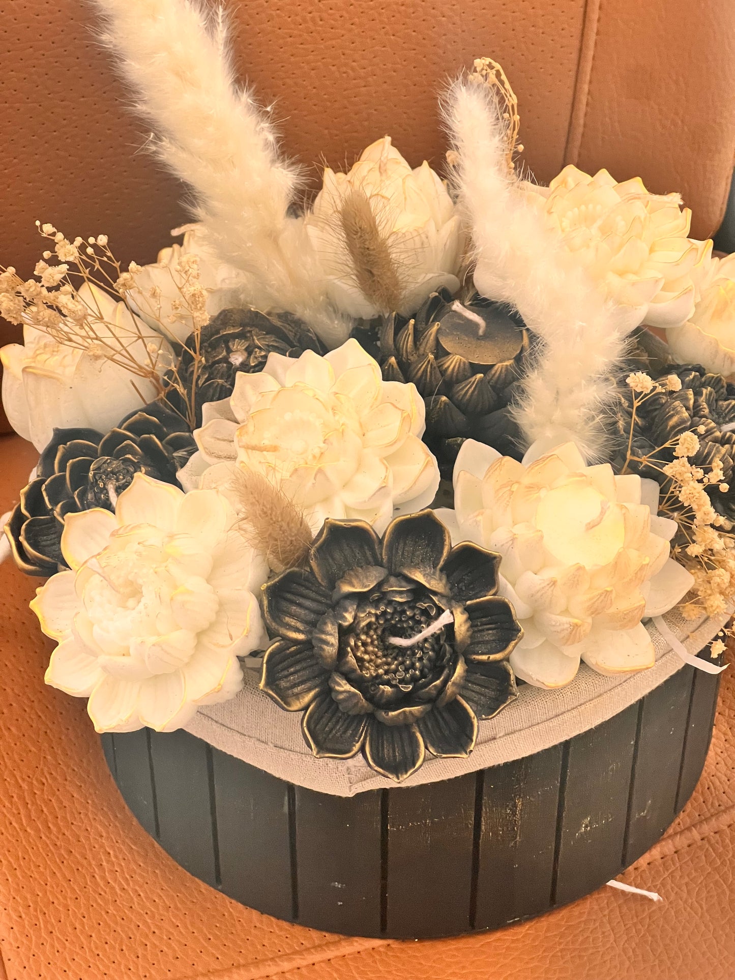 Black and gold candle bouquet