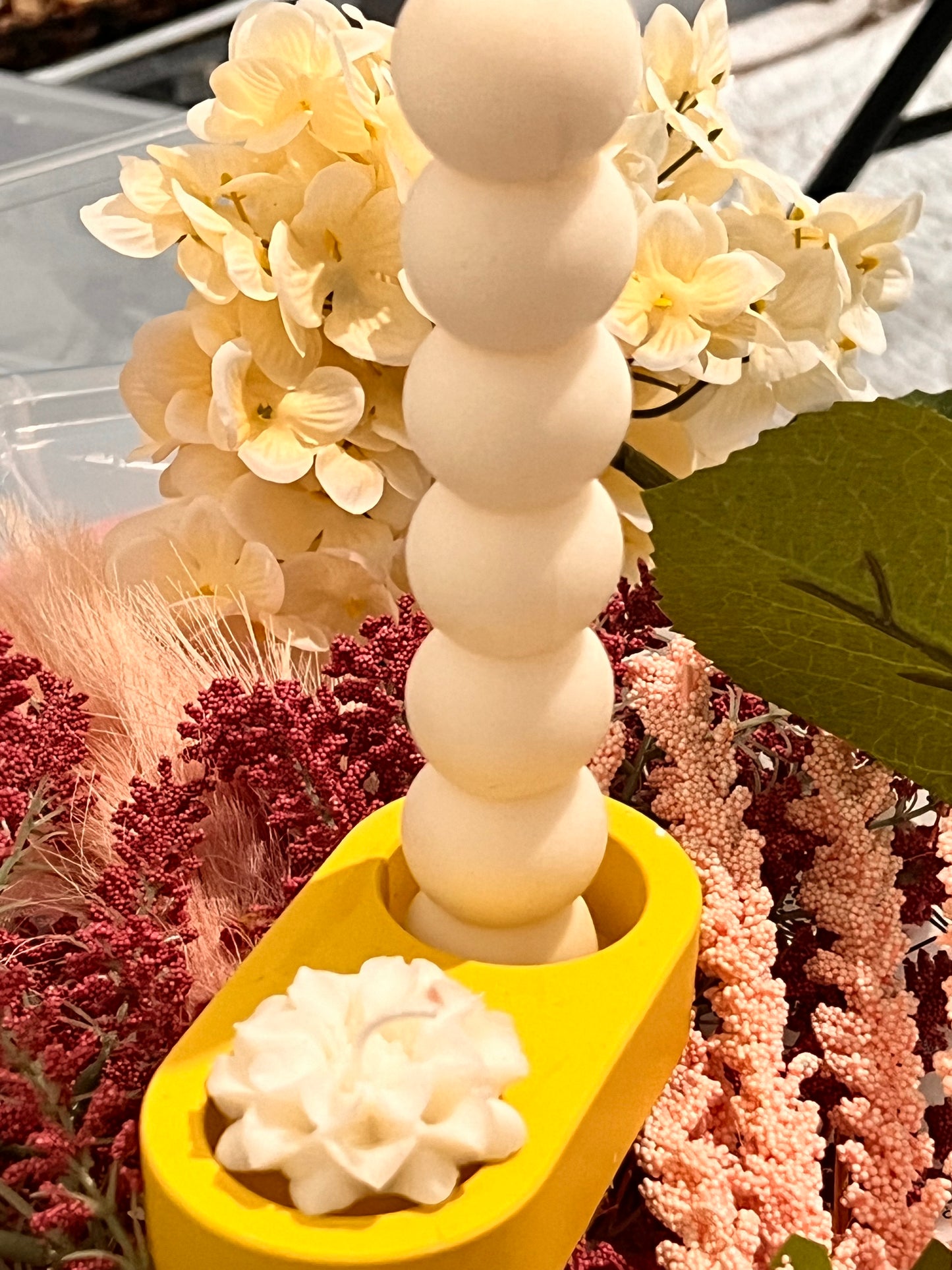 Bubble pillar candle