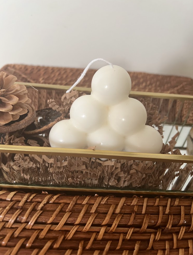 Pyramid bubble candle