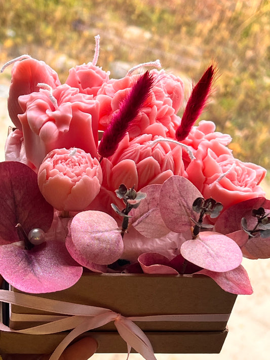 Roses candle bouquet