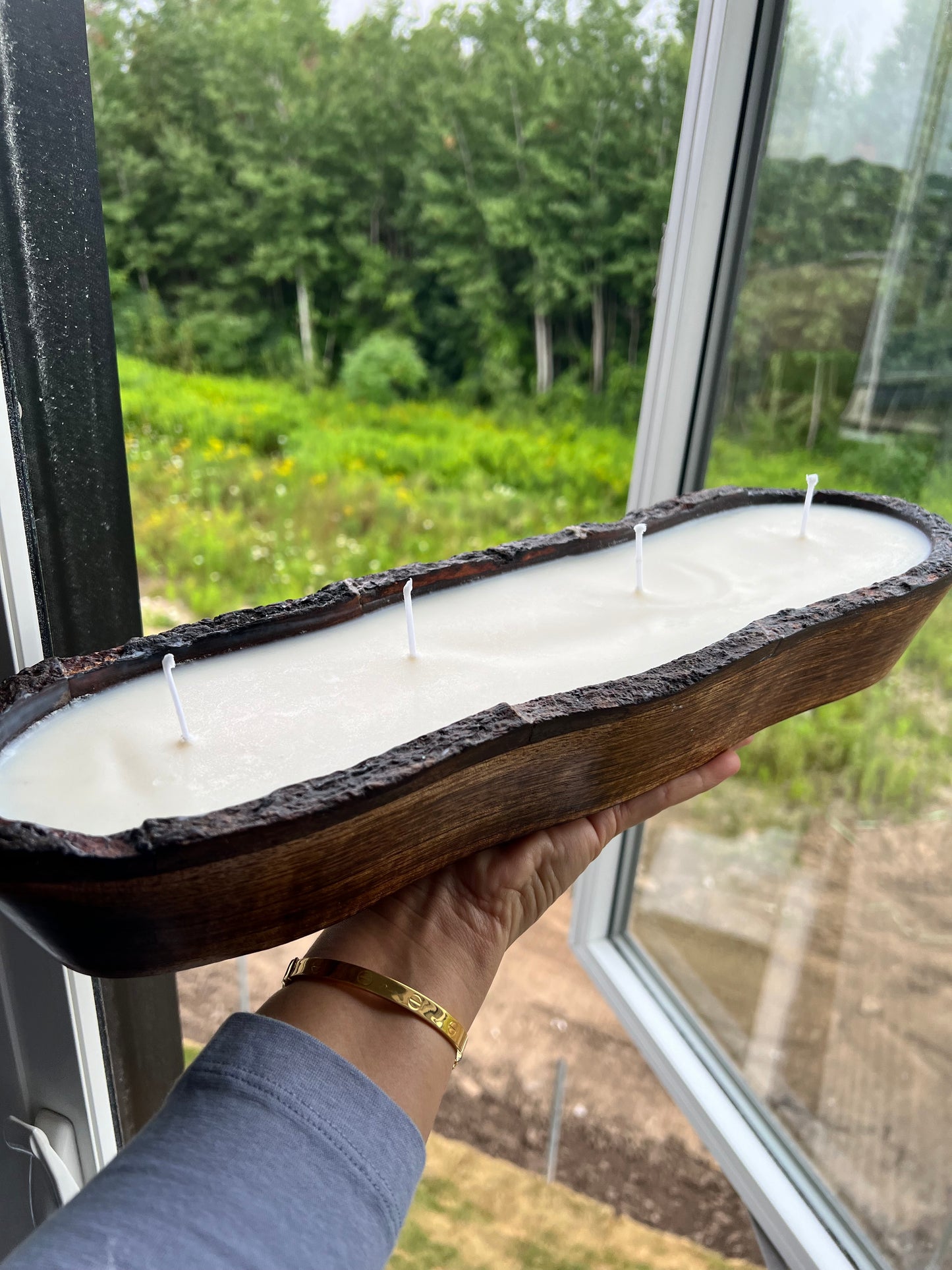 Wooden dough bowl candle